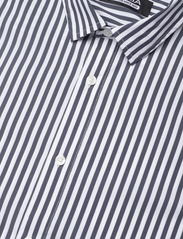 Gabba - York Wert - avslappede skjorter - navy stripe - 7
