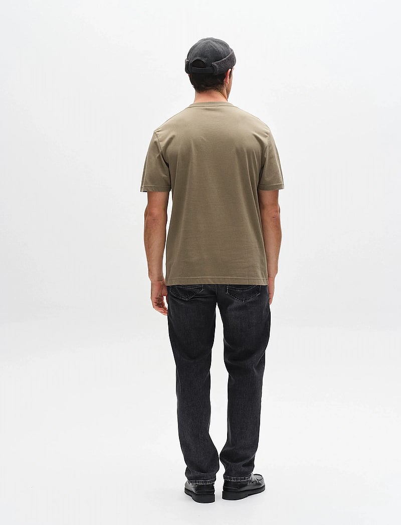 Gabba - GABdune Logo GOTS SS T-Shirt - short-sleeved t-shirts - deep lichen green - 4