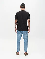 Gabba - Athen F1012 - tapered jeans - lt. blue denim - 7