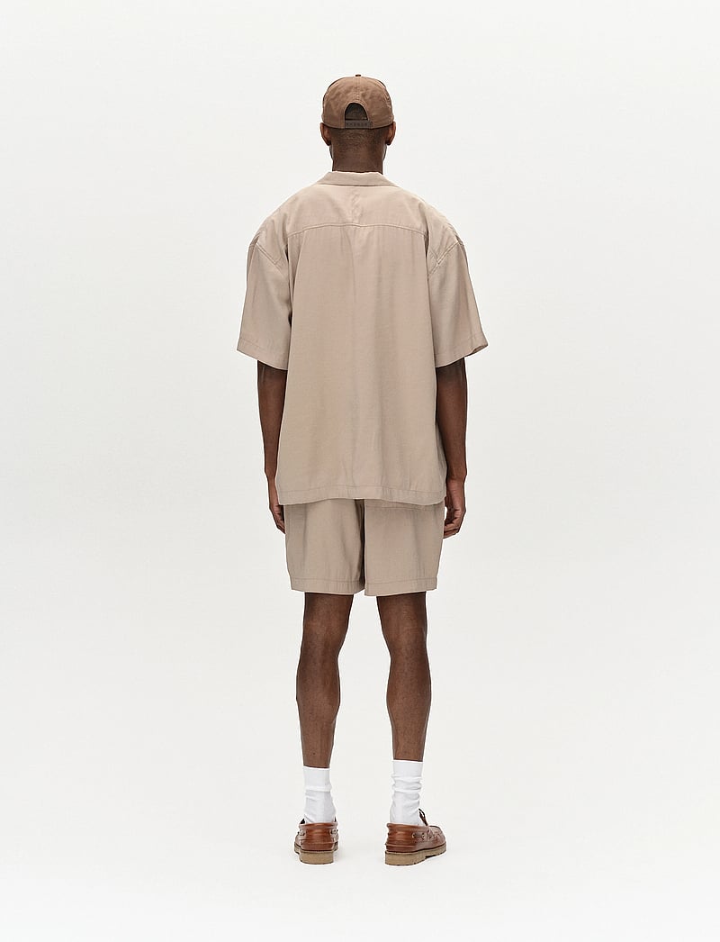 Gabba - Jens Over Resort Yari SS - kortärmade skjortor - sand greige - 4