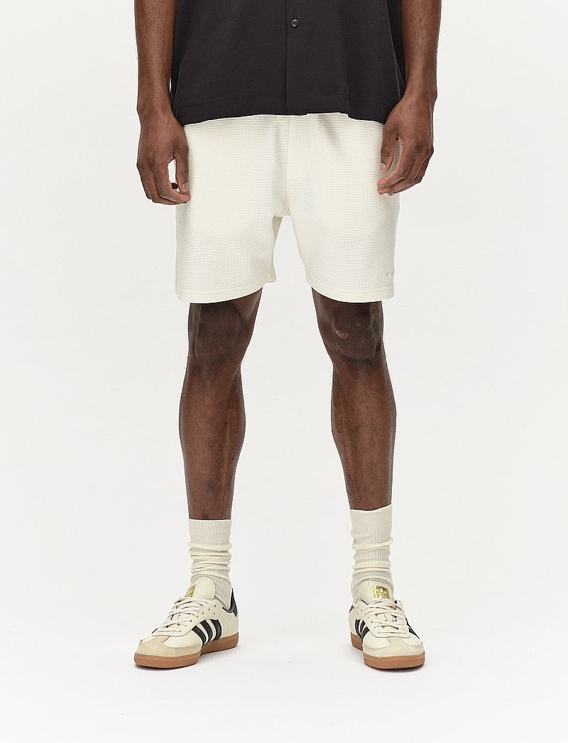 Gabba - Tim Waff - sweatshorts - bone white - 3