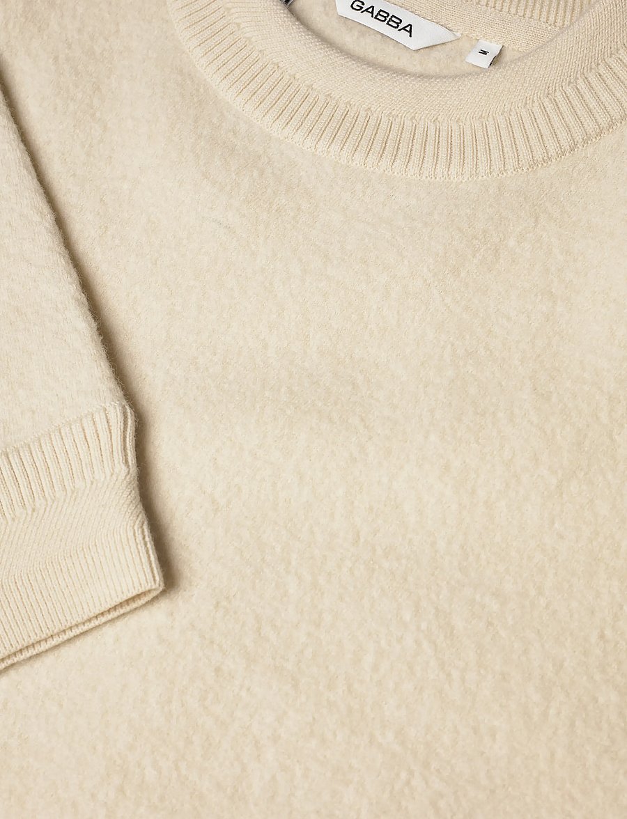 Gabba - Bristol Led - round necks - white almond - 5