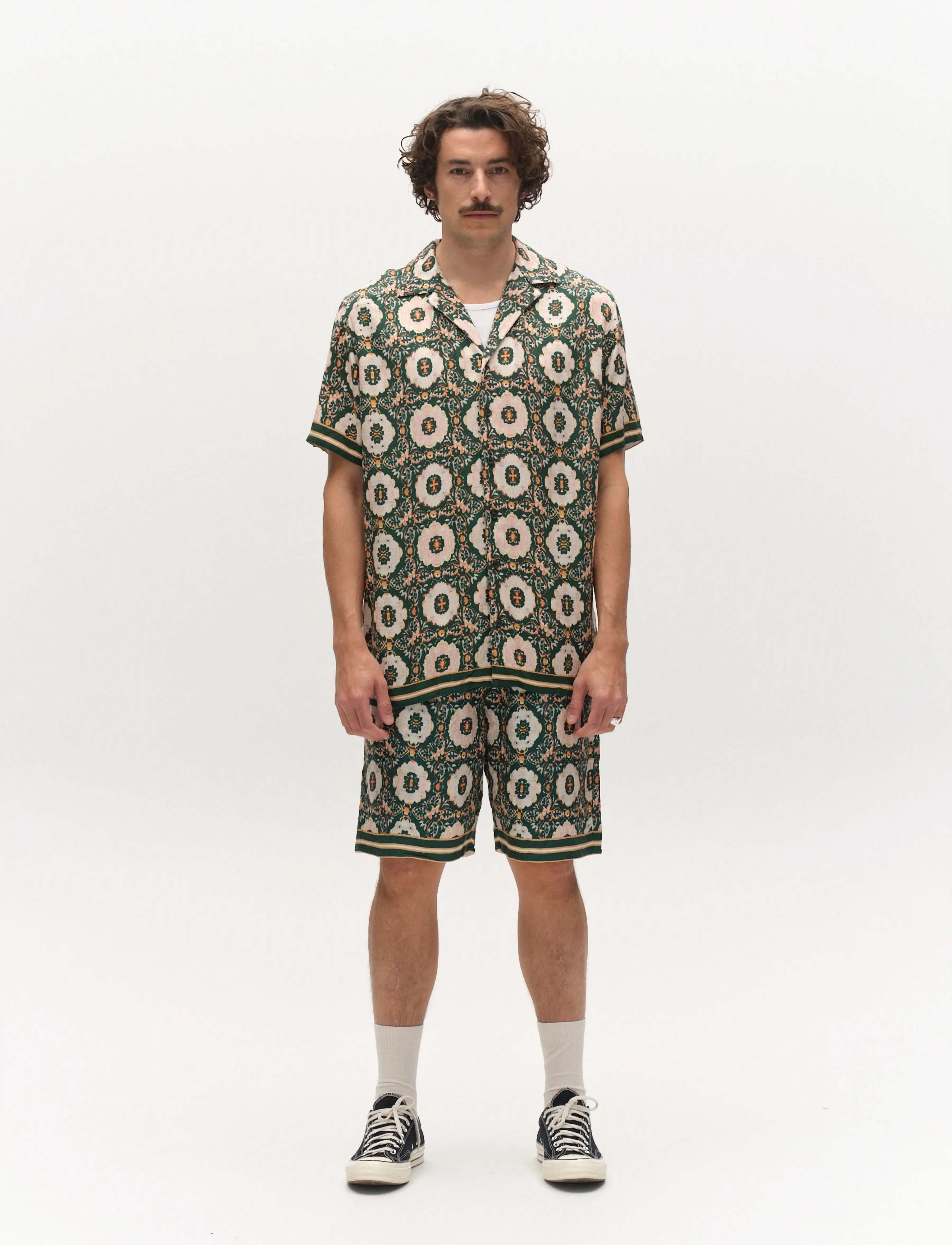 Gabba - GABtommi Oro Shorts - casual shorts - green pattern - 3