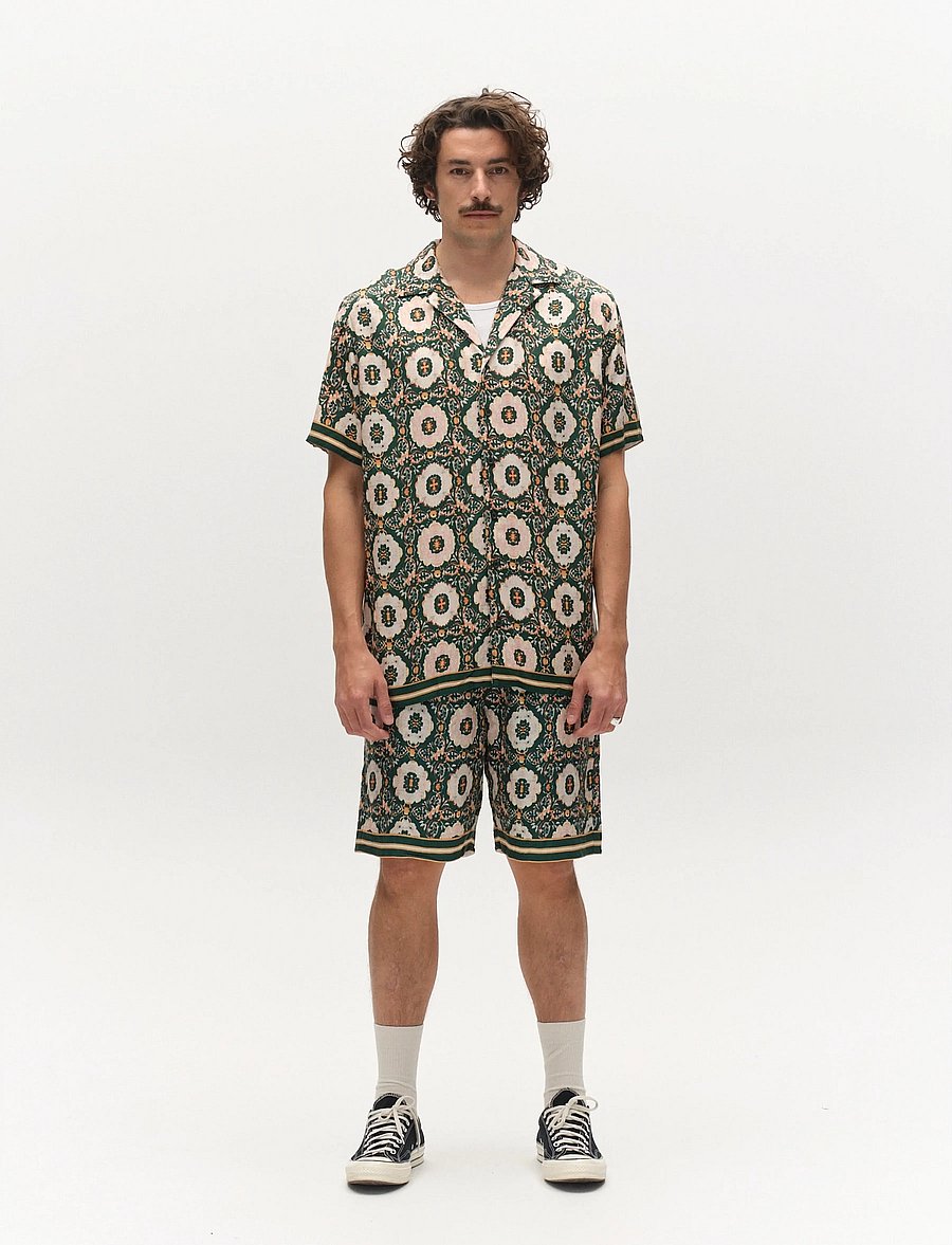 Gabba - GABtommi Oro Shorts - vabaaja lühikesed püksid - green pattern - 3
