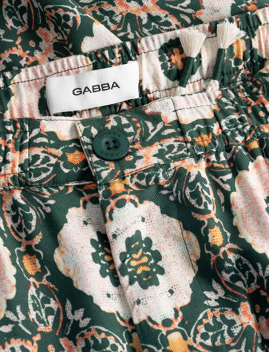 Gabba - GABtommi Oro Shorts - vabaaja lühikesed püksid - green pattern - 5
