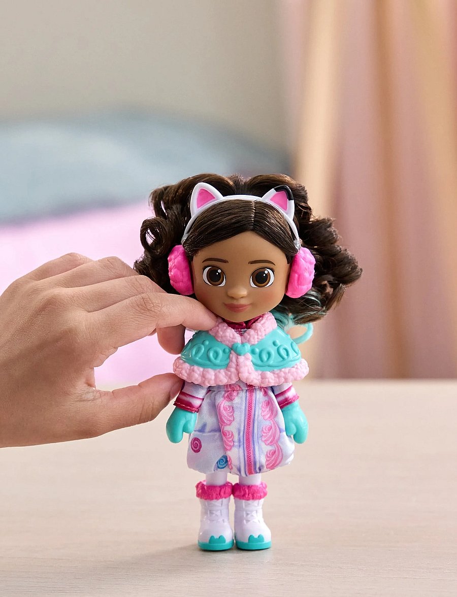 Gabby's Dollhouse - Gabby's Movie Small Doll 15 cm - Snow Sweet - dúkkur - muti - 4