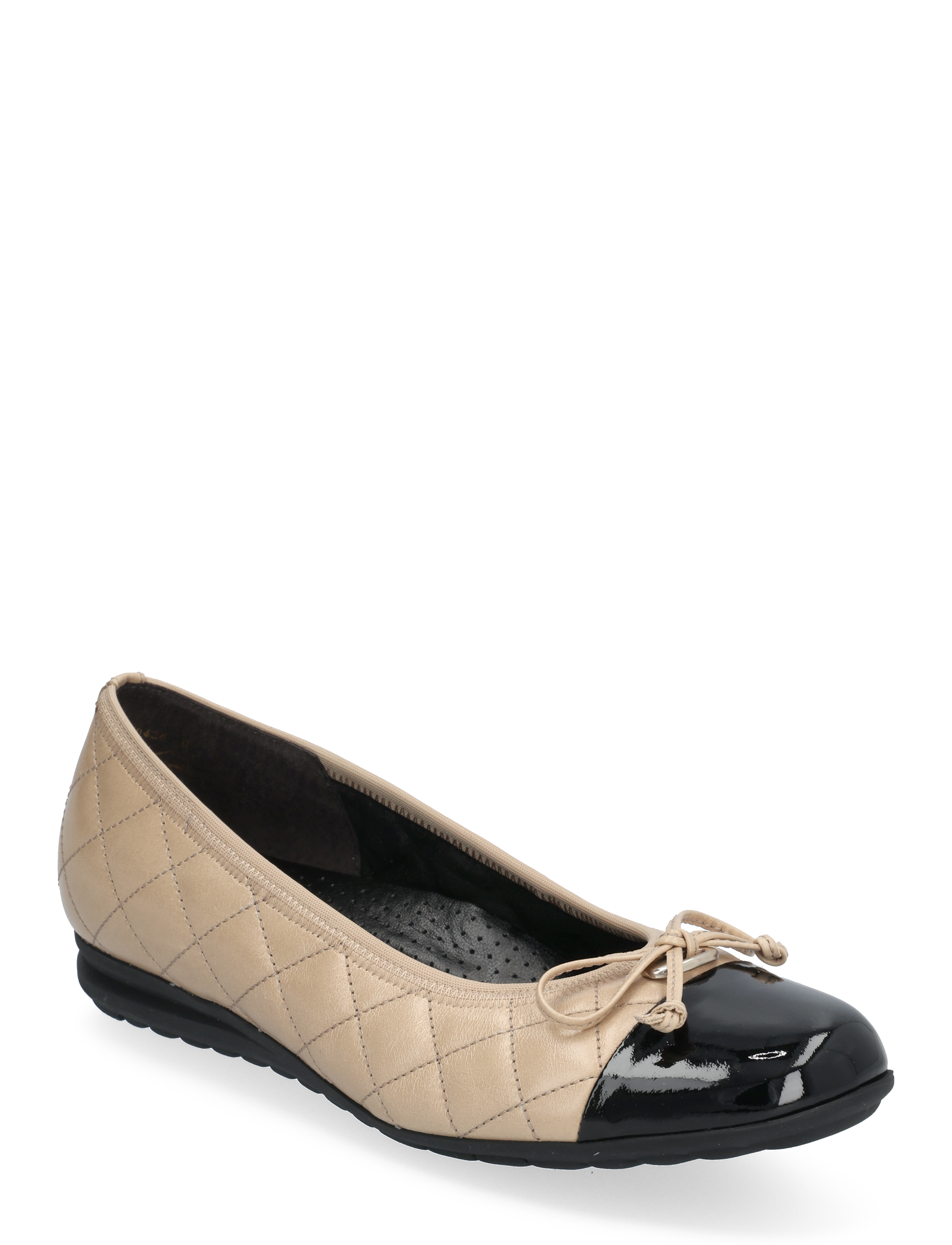 CAMEL, BLACK