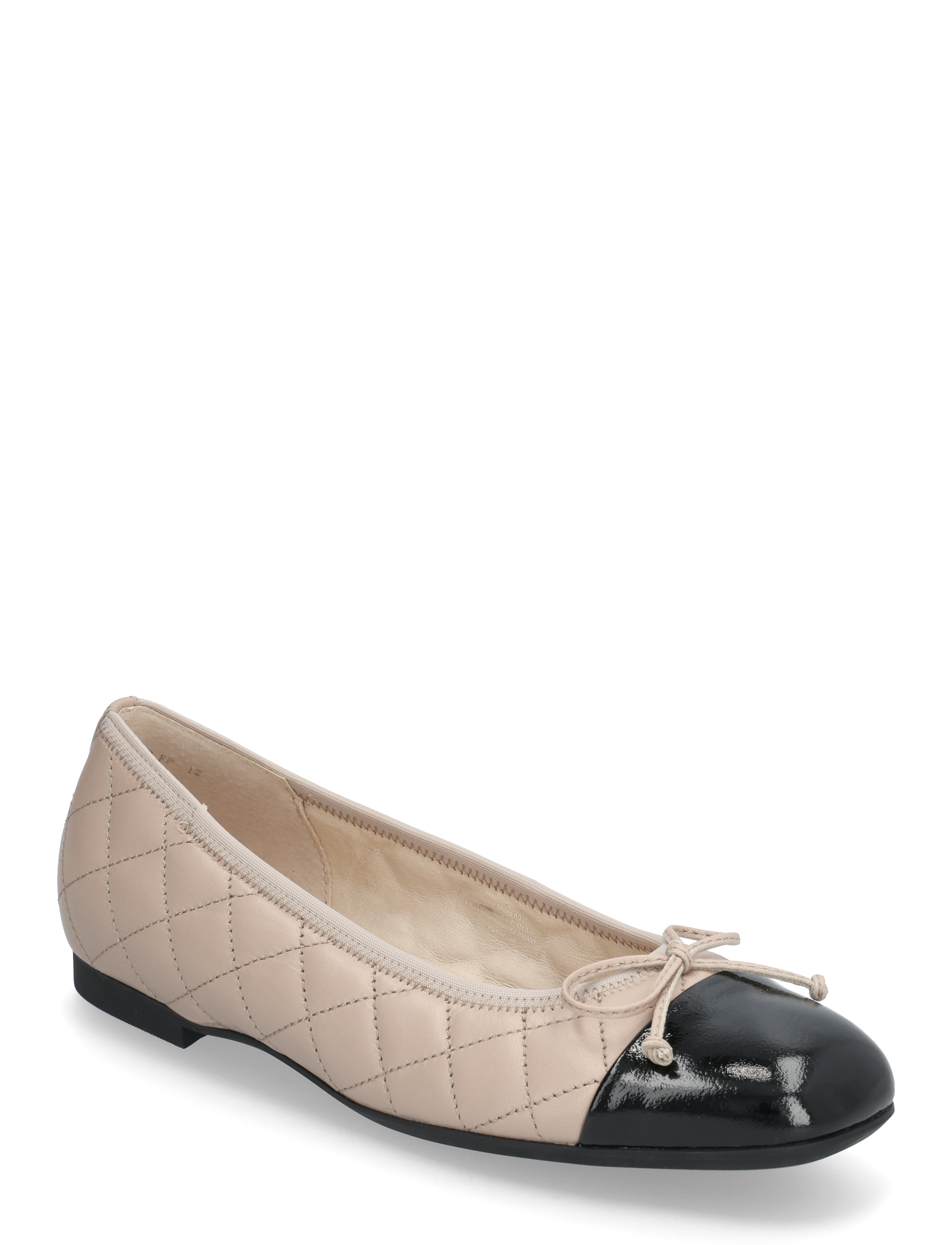 BLACK, NUDE