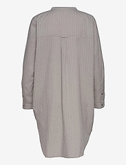 Gai+Lisva - Oline Cotton Shirt Dress - skjortekjoler - silver scone - 1