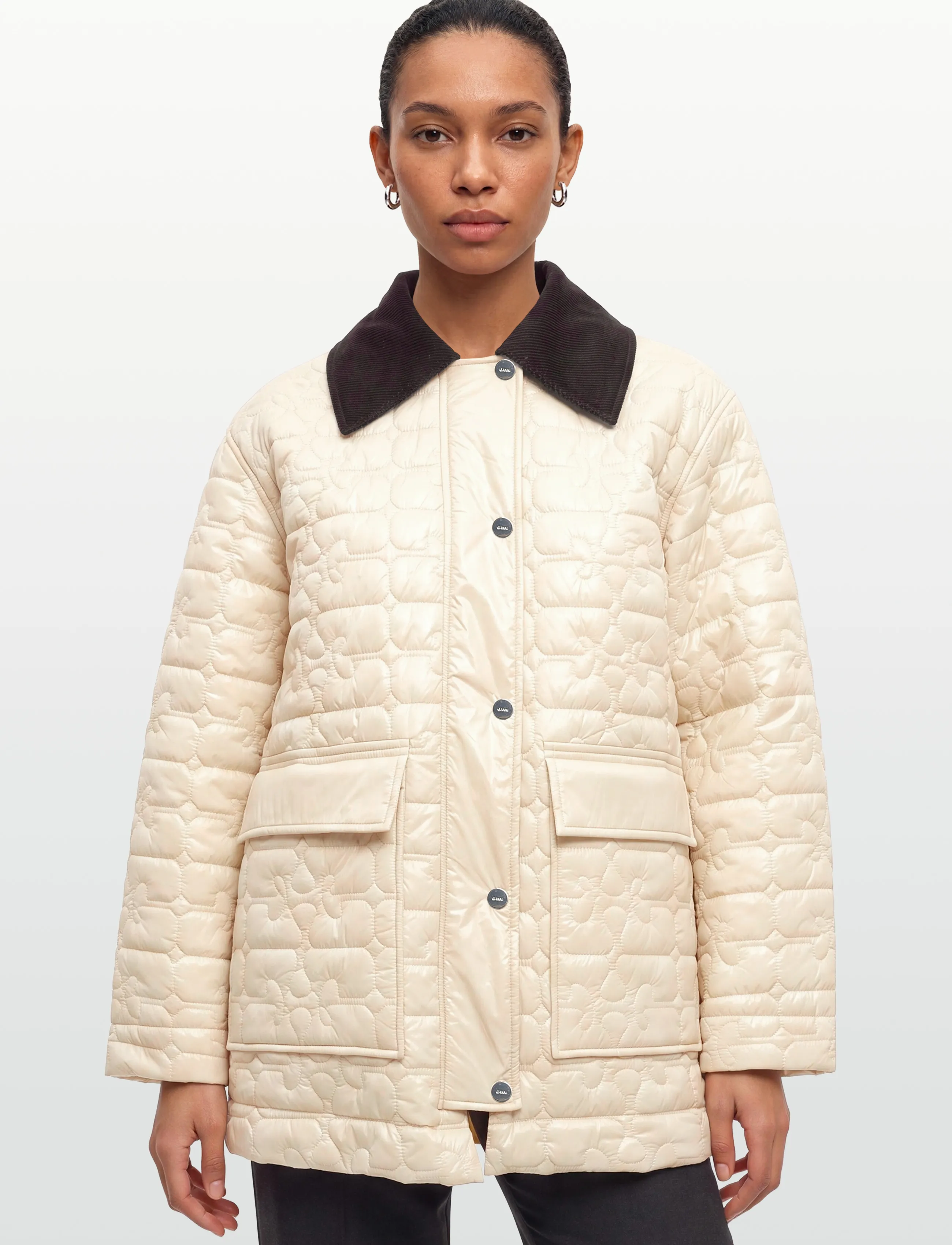 Ganni - Shiny Quilt Midi Jacket - Žieminės striukės - beige - 3