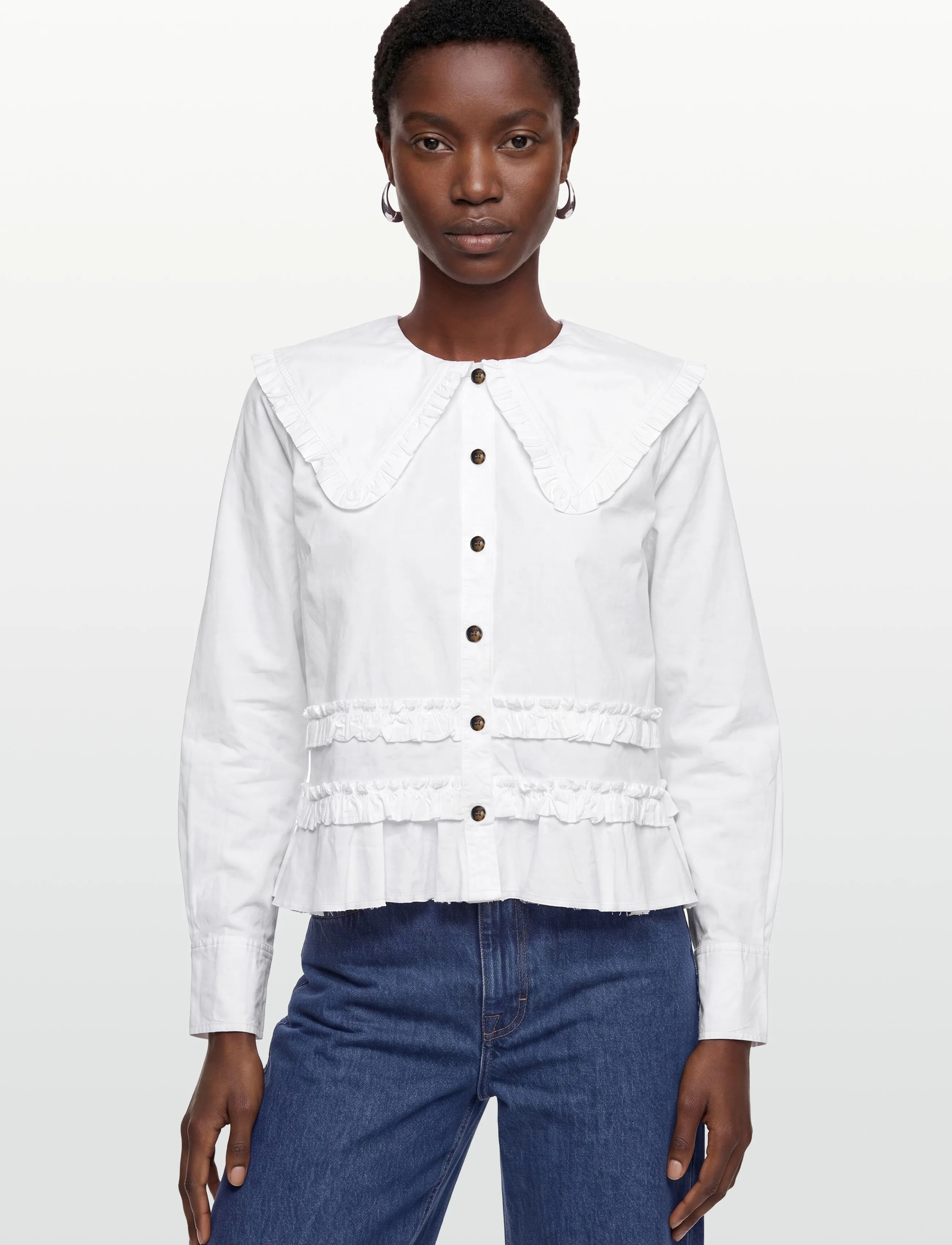 Ganni - Stretch Cotton Ruffle Shirt - pikkade varrukatega särgid - white - 4