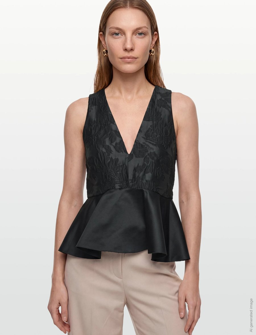 Ganni - Satin Cloque Peplum Top - varrukateta pluusid - black - 3