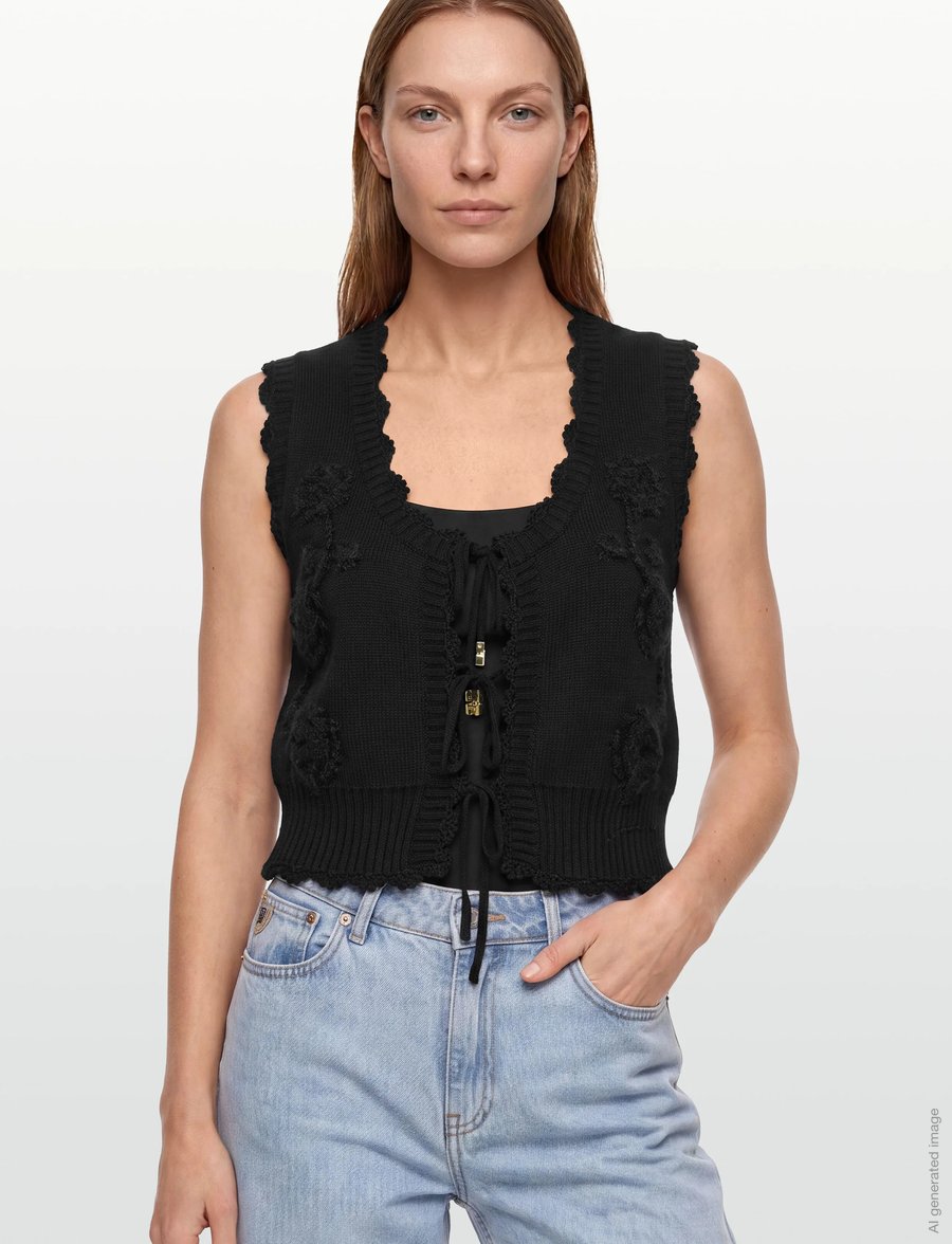 Ganni - Crochet Applique Vest - varrukateta pluusid - black - 3