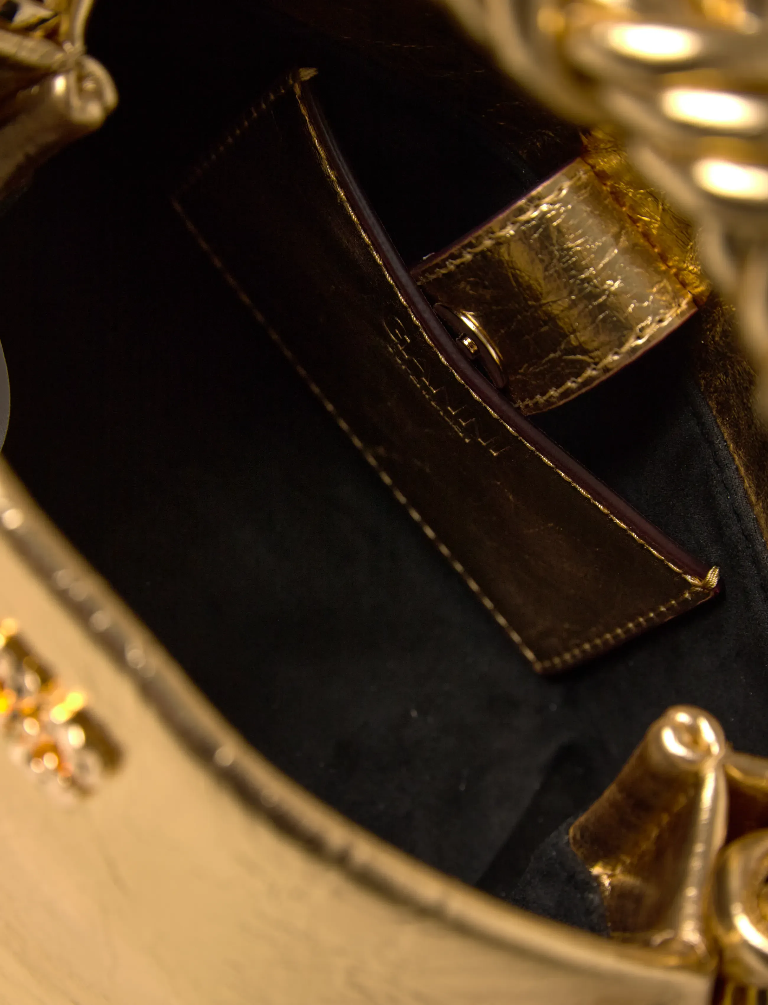 Ganni - Metallic Mini Bou Bag - gold - 5