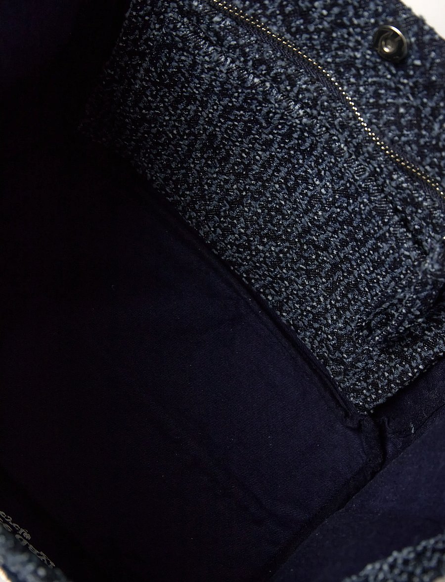Ganni - Small Trapeze Shopper Bear Tweed Denim Tote bag - særlige begivenheder - blue - 5