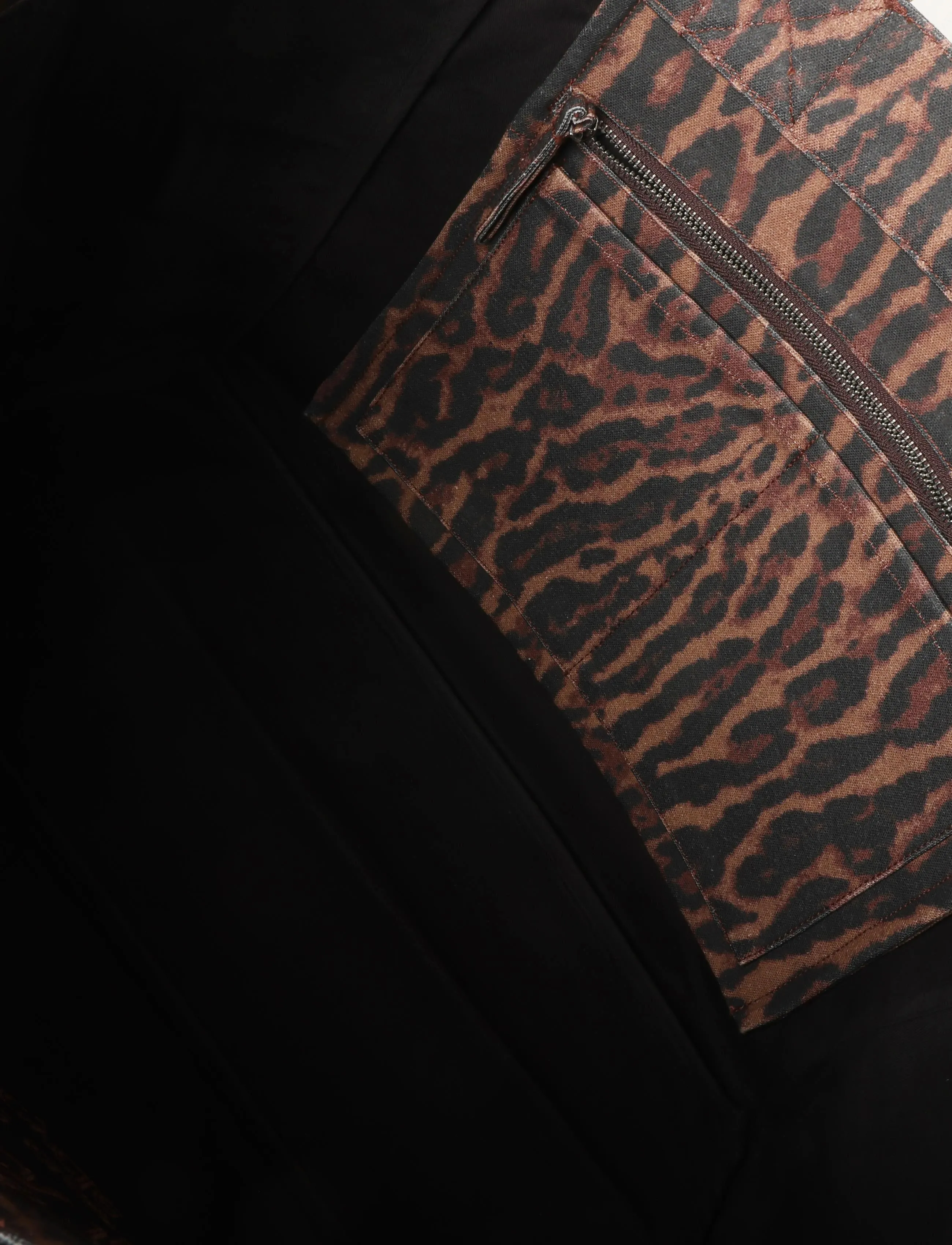 Ganni - Tote Bag in Gradient Red Leopard - accessoires - multicolored - 4