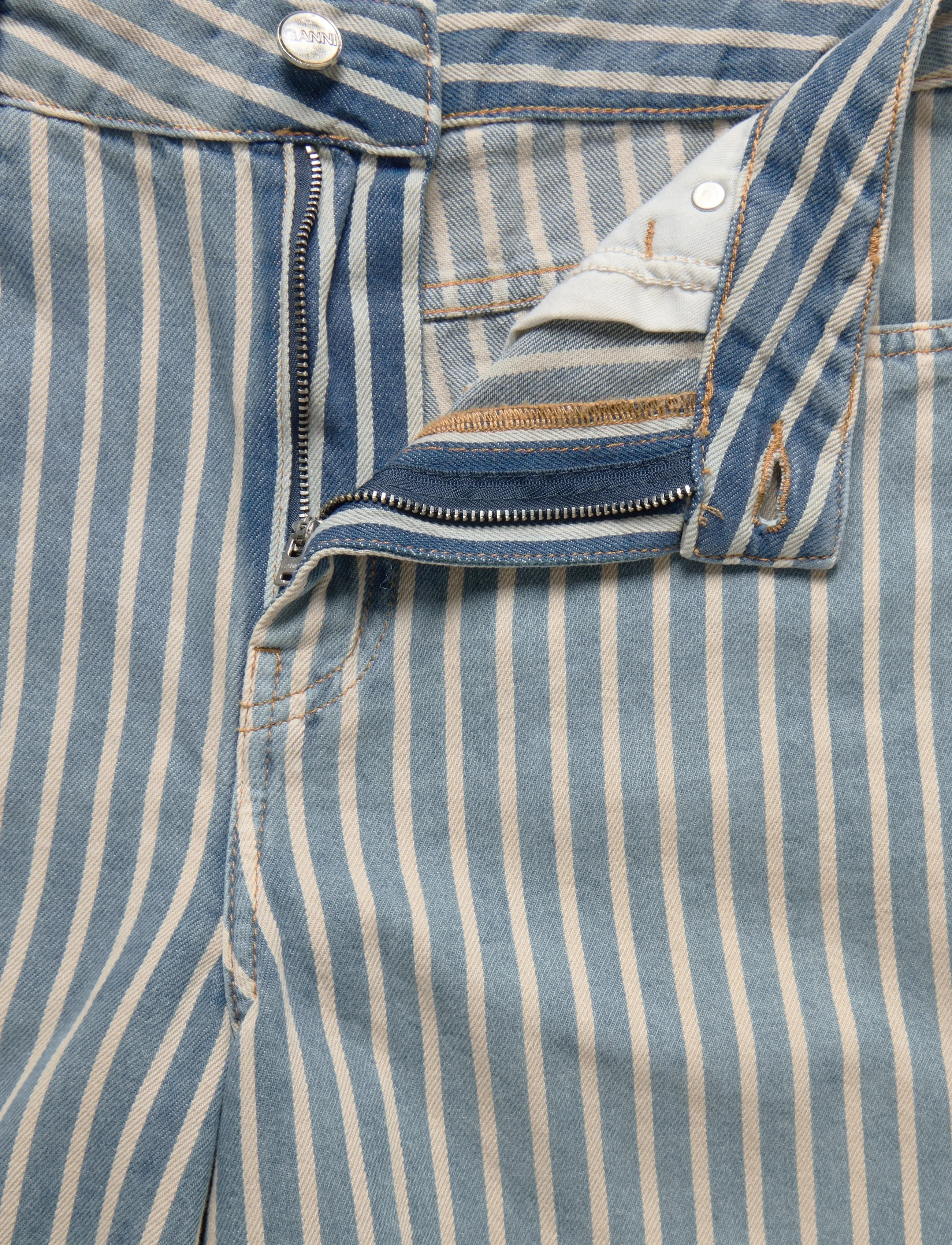 Ganni - Striped Denim Shorts - jeansshorts - blue - 3