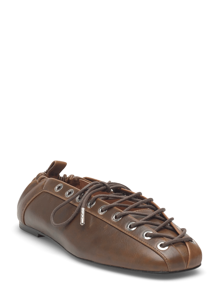 Ganni - Eyelets Lace Up Ballerina Crinkle Oleatex - besondere anlässe - brown - 0