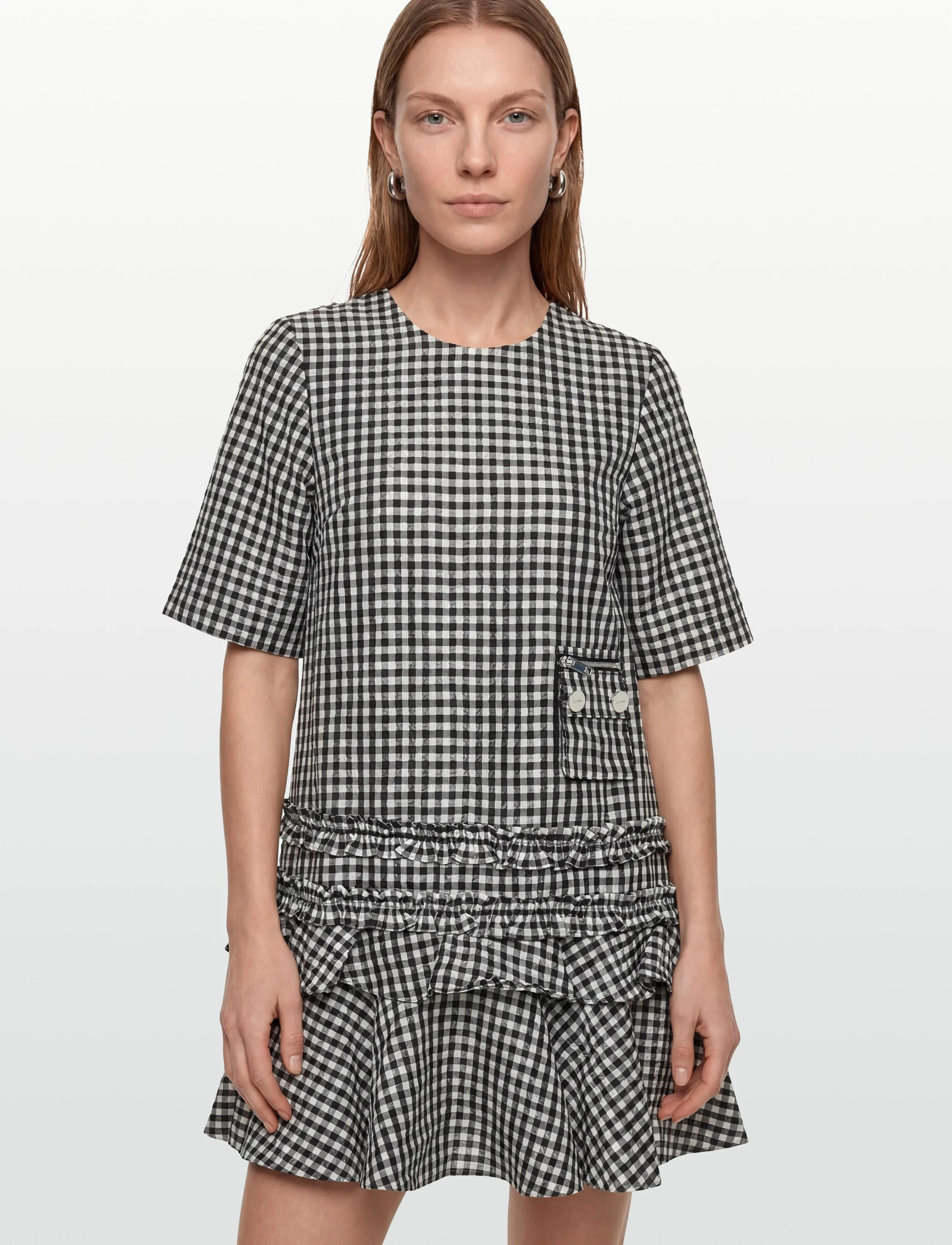 Ganni - Crinkled Check Mini Dress - korta klänningar - black - 3