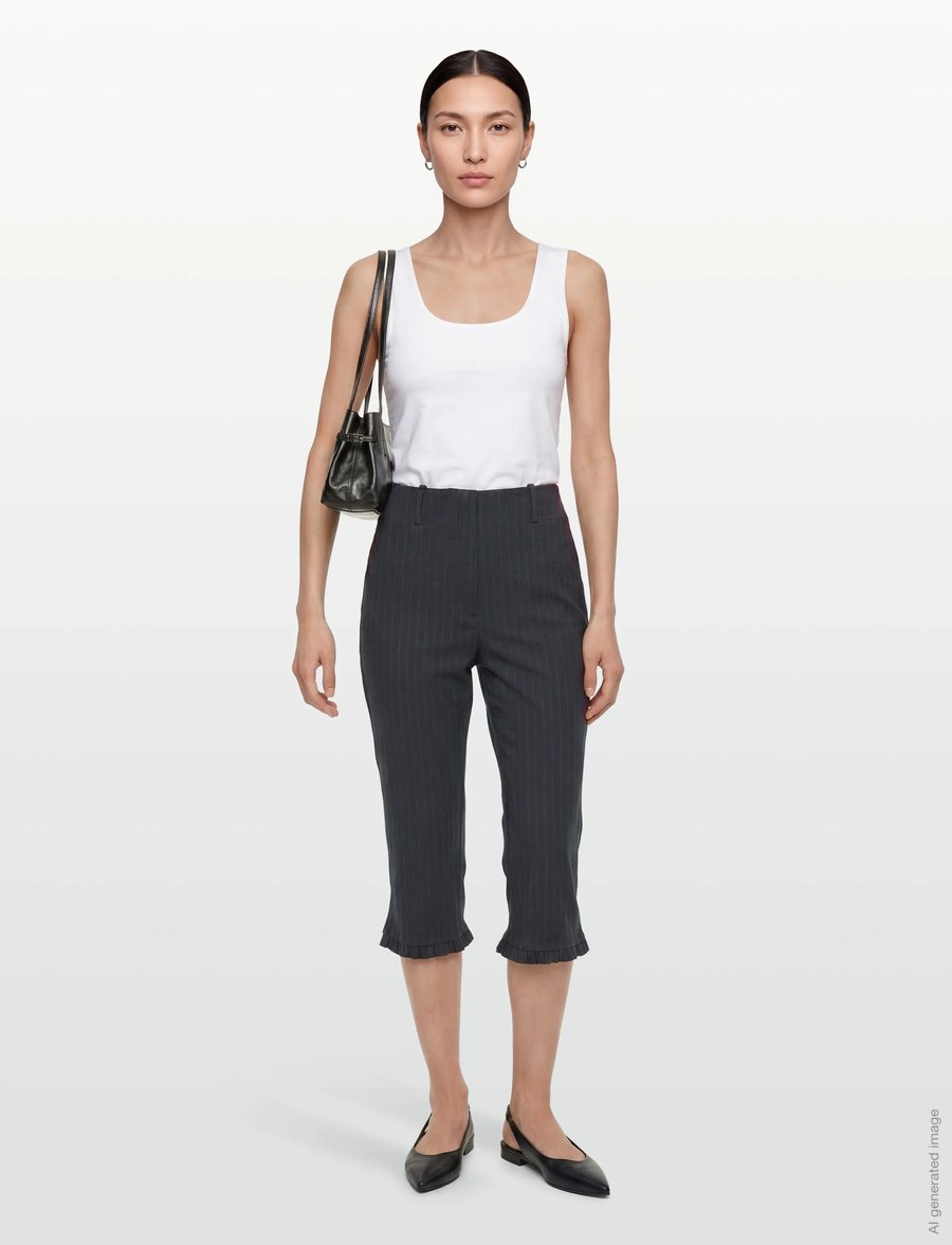 Ganni - Stretch Stripe Capri Pants - grey - 0
