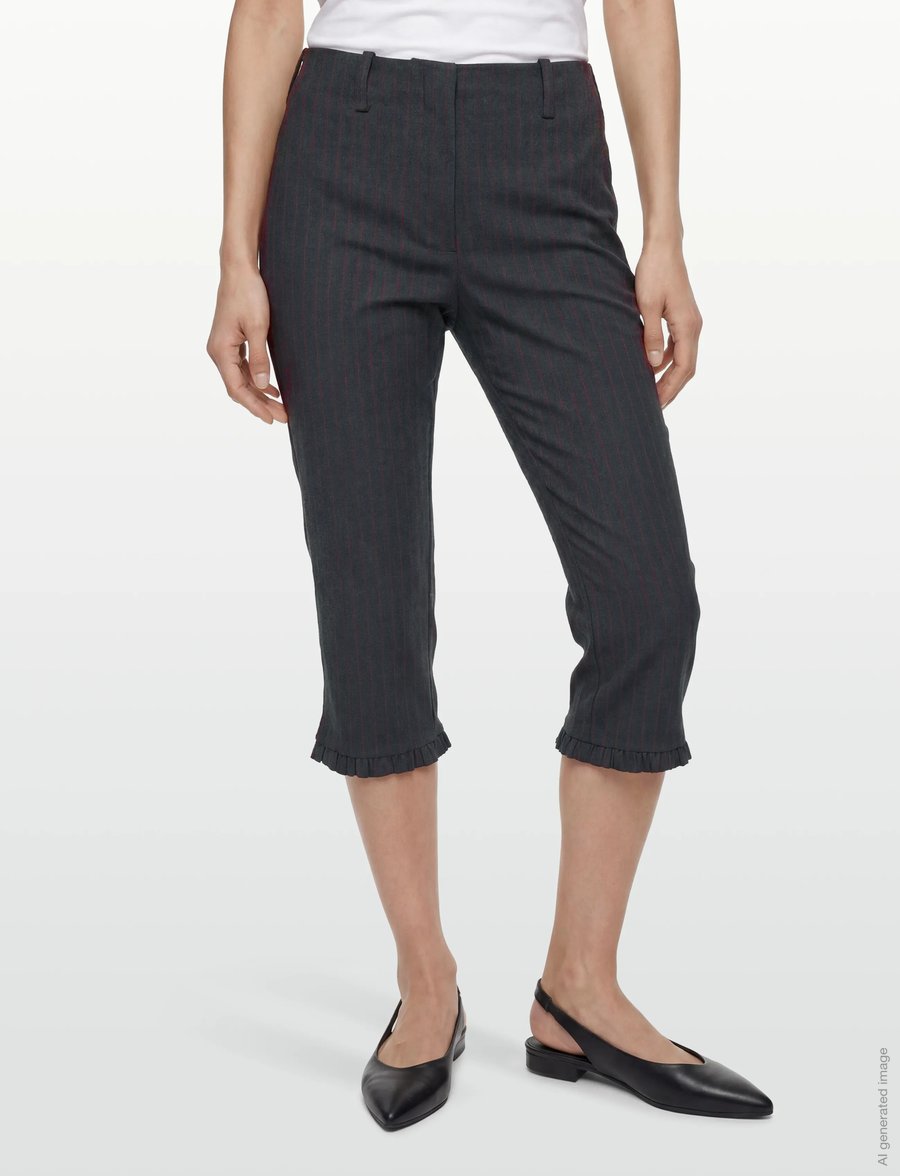 Ganni - Stretch Stripe Capri Pants - grey - 3