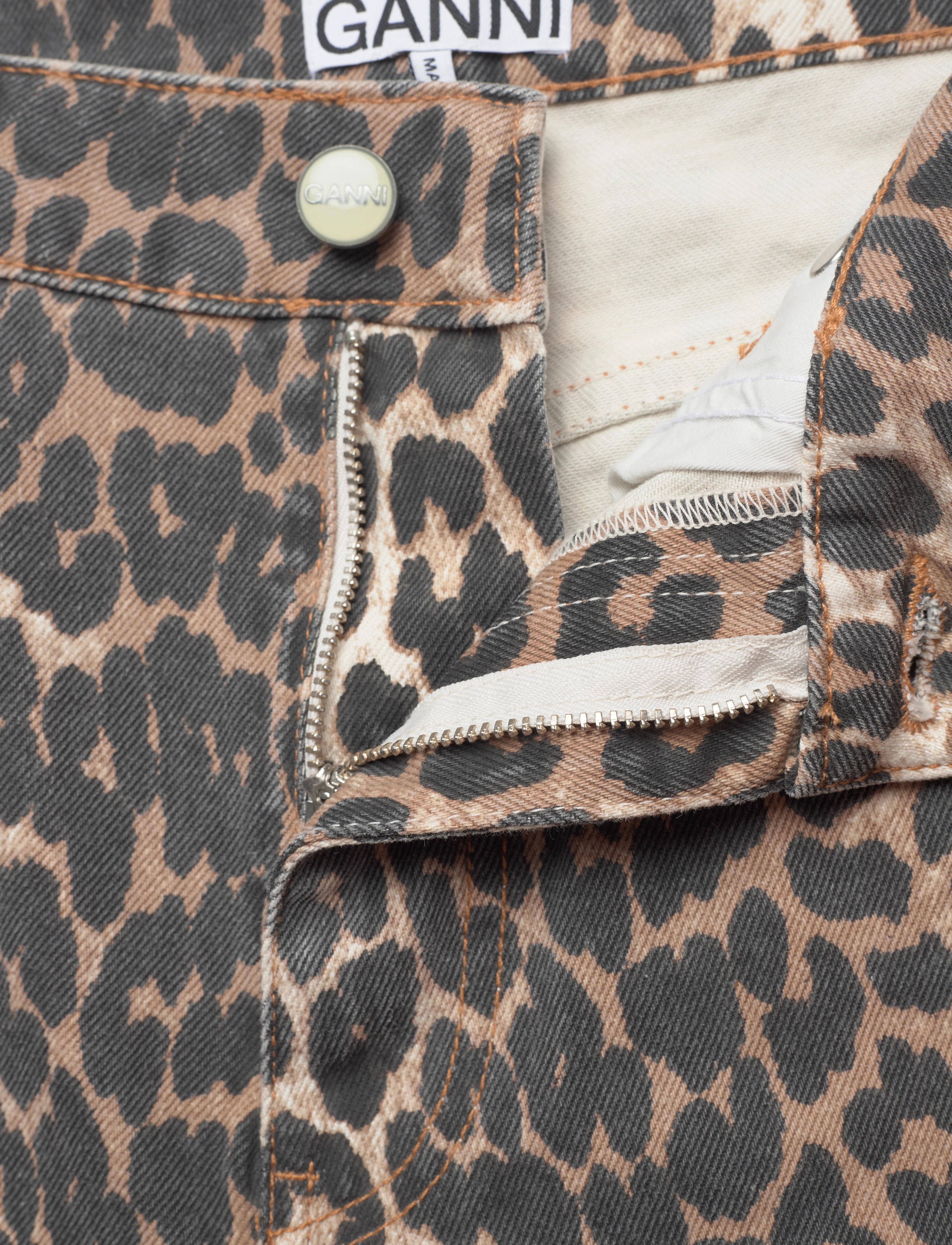 Ganni - PRINT DENIM STARY - džinsa bikses ar taisnām starām - leopard - 3
