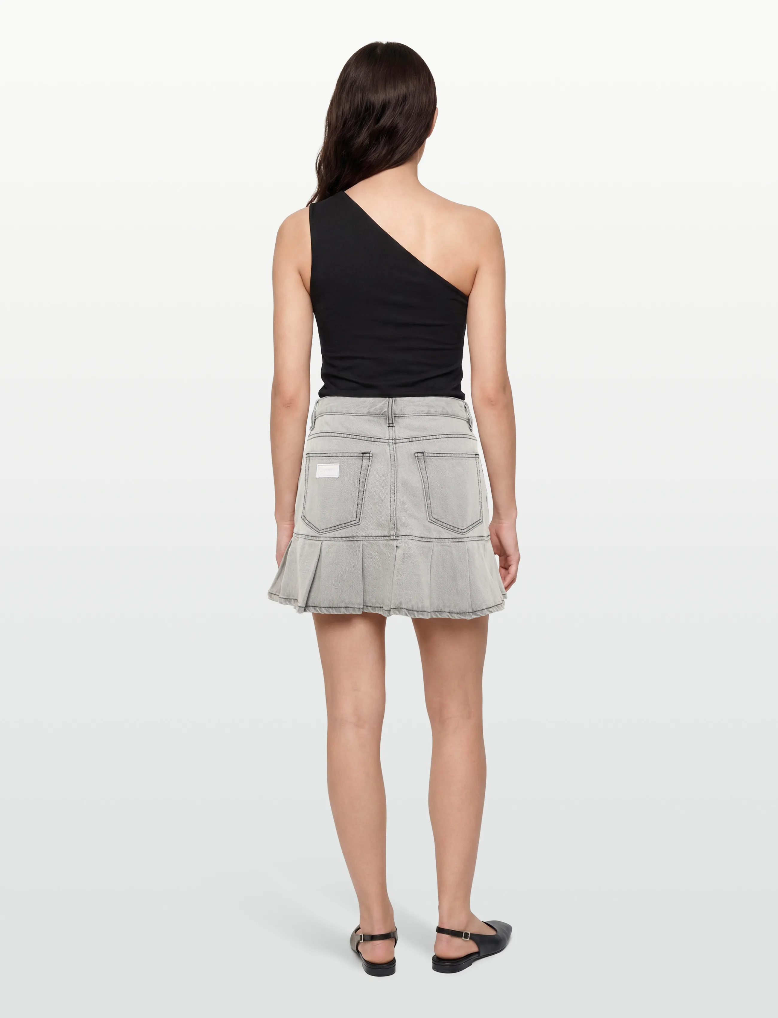 GANNI - Future Denim Pleated Mini Skirt - plisseeritud seelikud - gray quill - 4