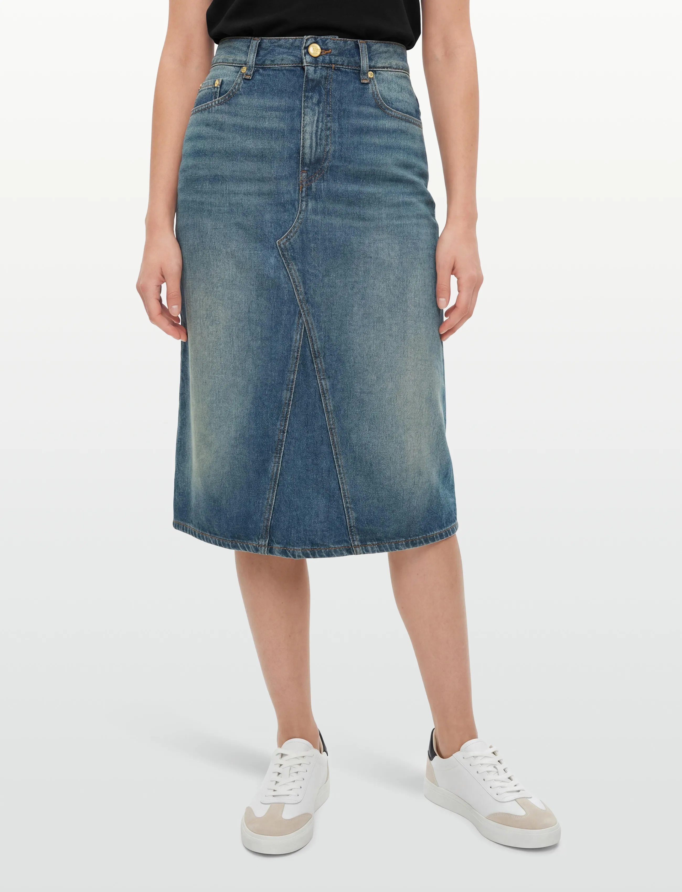 GANNI - Heavy Washed Denim Midi Skirt - denimnederdele - mid blue vintage - 2