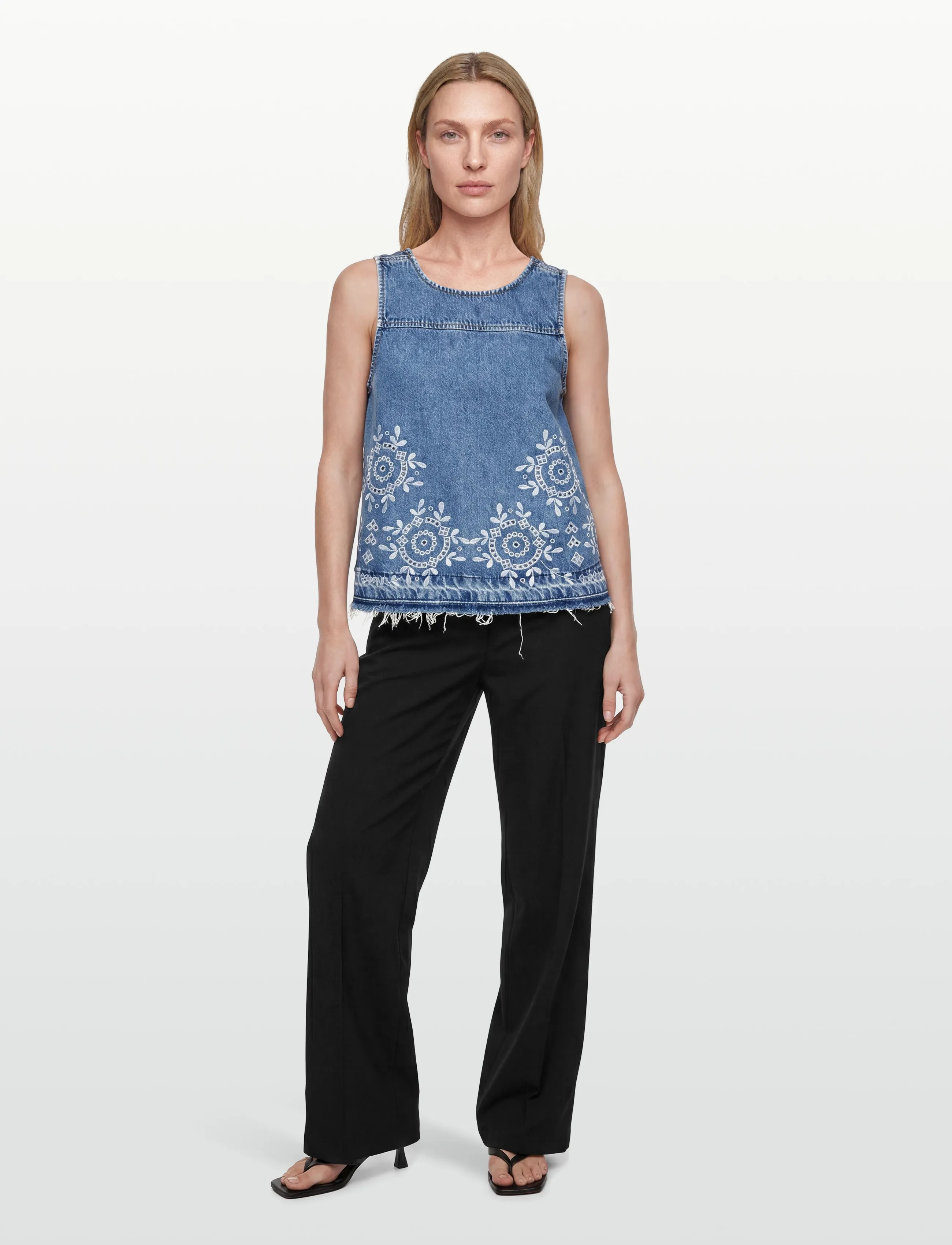 GANNI Broderie Anglaise Denim Top, Kvinder, Broderie Anglaise Denim Top, Blå, Str: 38