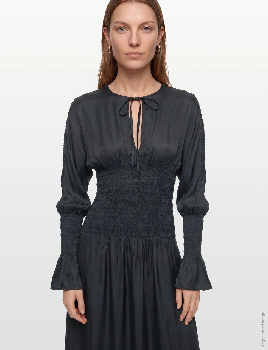 GANNI - Viscose Habotai Smock Midi Dress - maksikleidid - phantom - 3