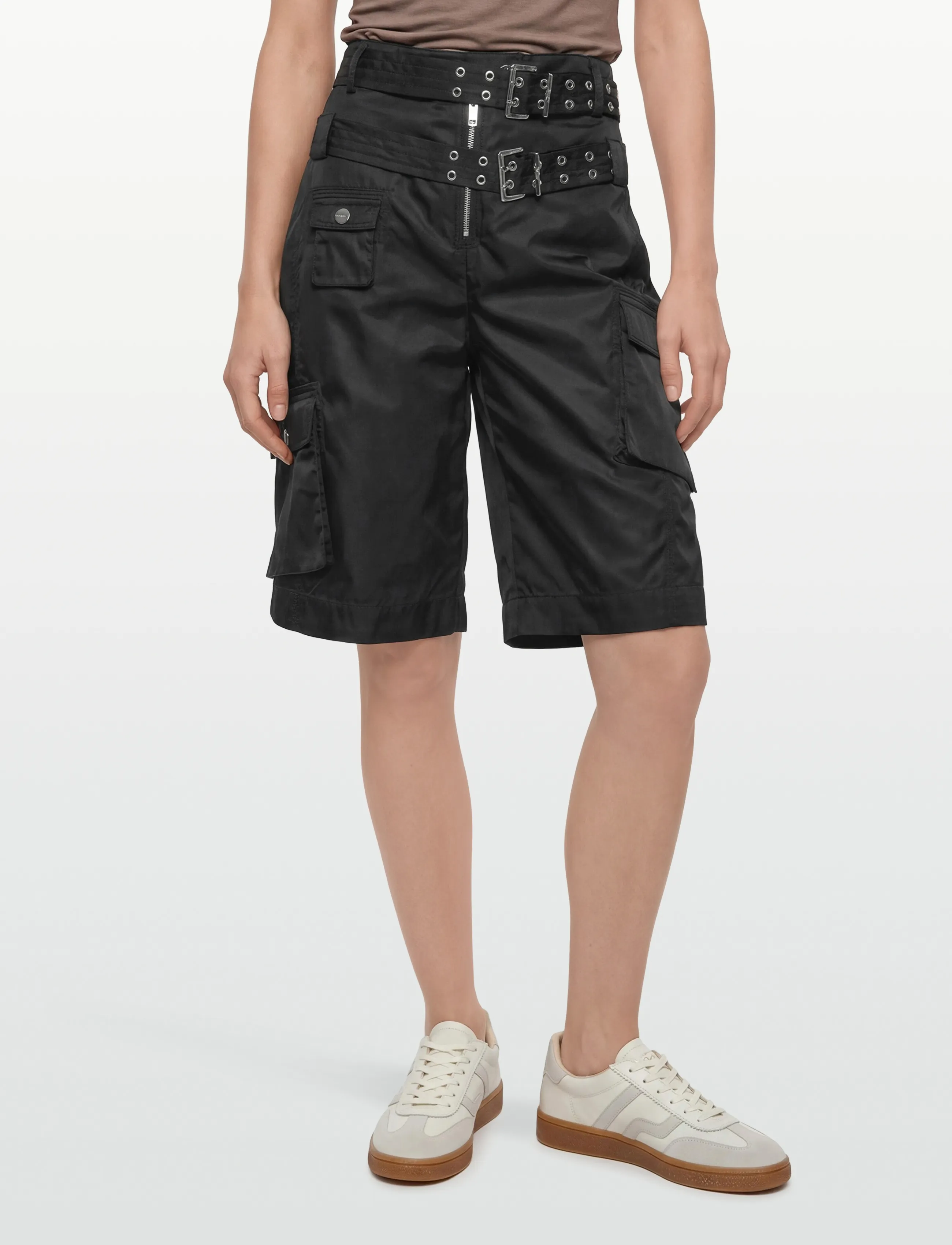 GANNI - Duchesse Nylon Pocket Shorts - paperbag shorts - black - 3