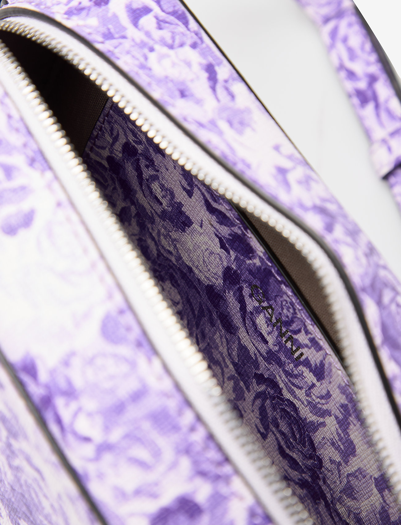 Ganni - Printed Leather - violet tulip - 3