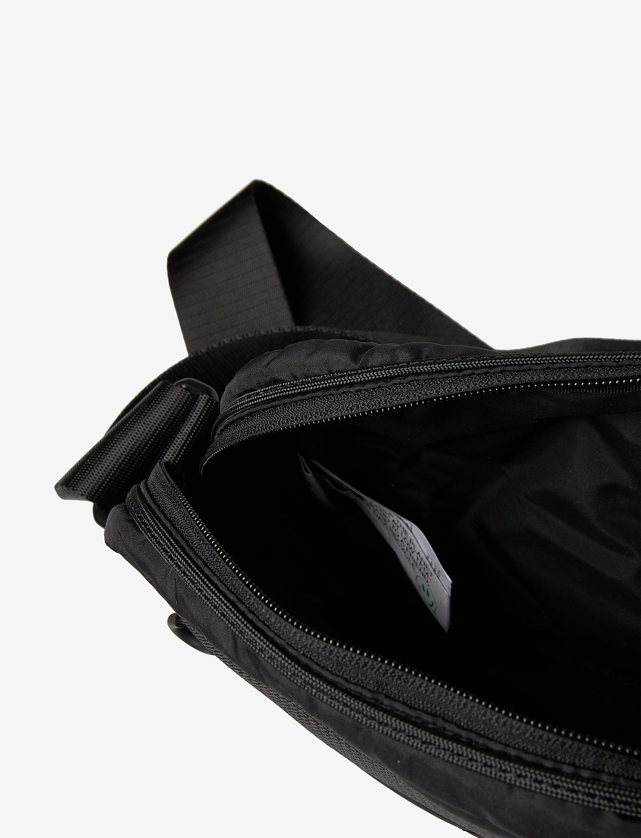 Ganni - Quilted Recycled Tech - black - 3