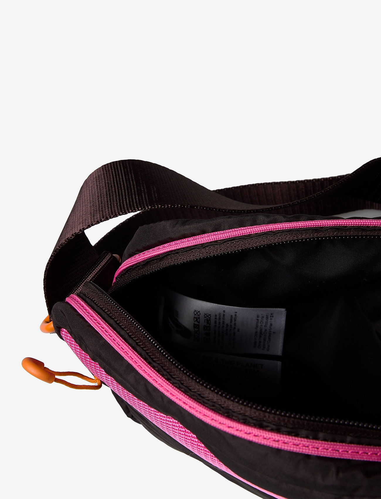 Ganni - Quilted Recycled Tech - mole - 3