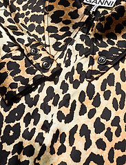 Ganni - Silk Stretch Satin - festtøj til outletpriser - leopard - 3