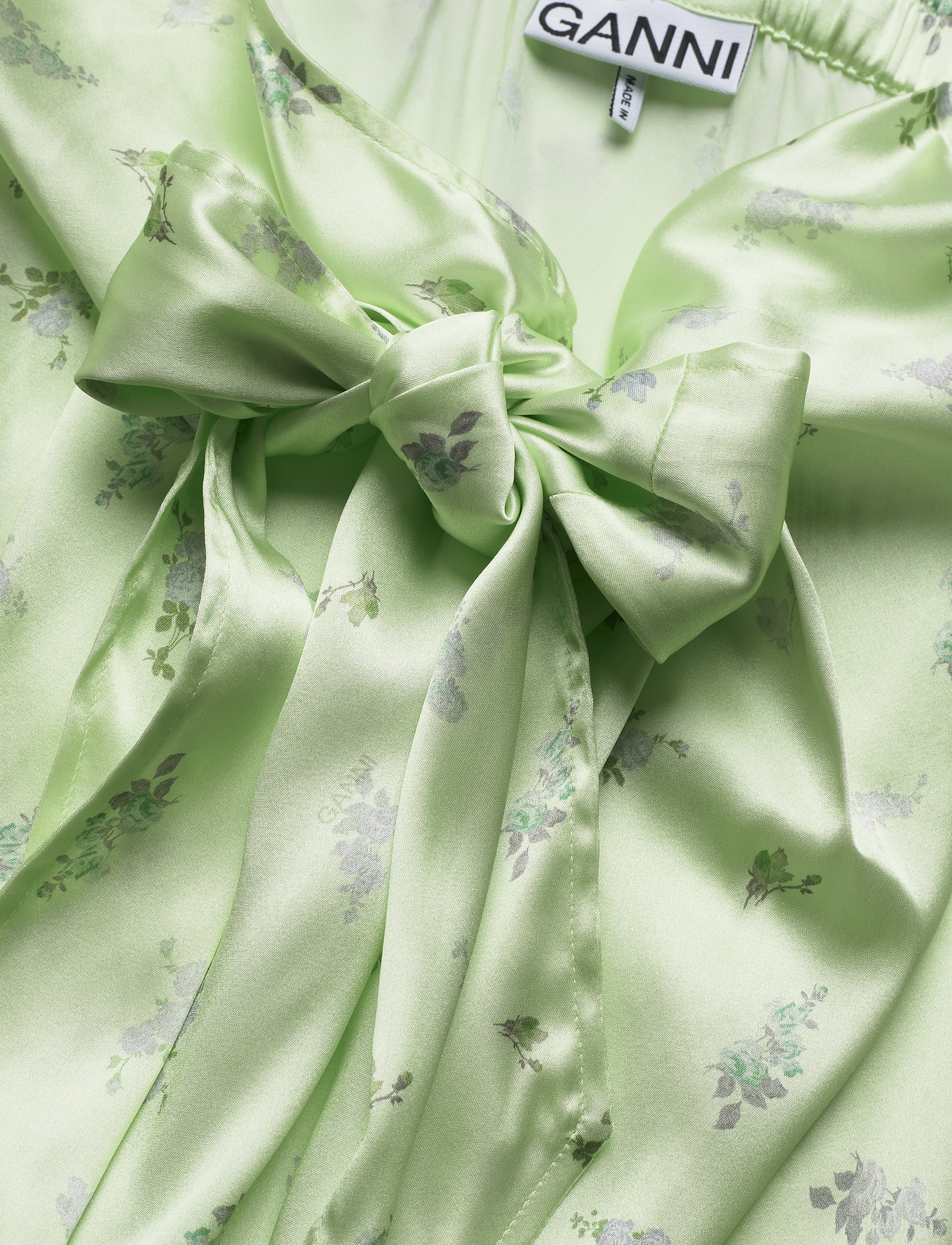 Ganni - Silk Stretch Satin - patina green - 2