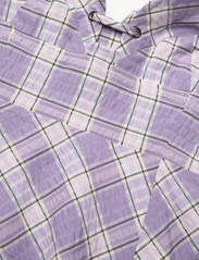 Ganni - Seersucker Check Midi Strap Dress - midi kjoler - check persian violet - 2