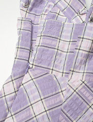 Ganni - Seersucker Check Midi Strap Dress - midi kjoler - check persian violet - 3