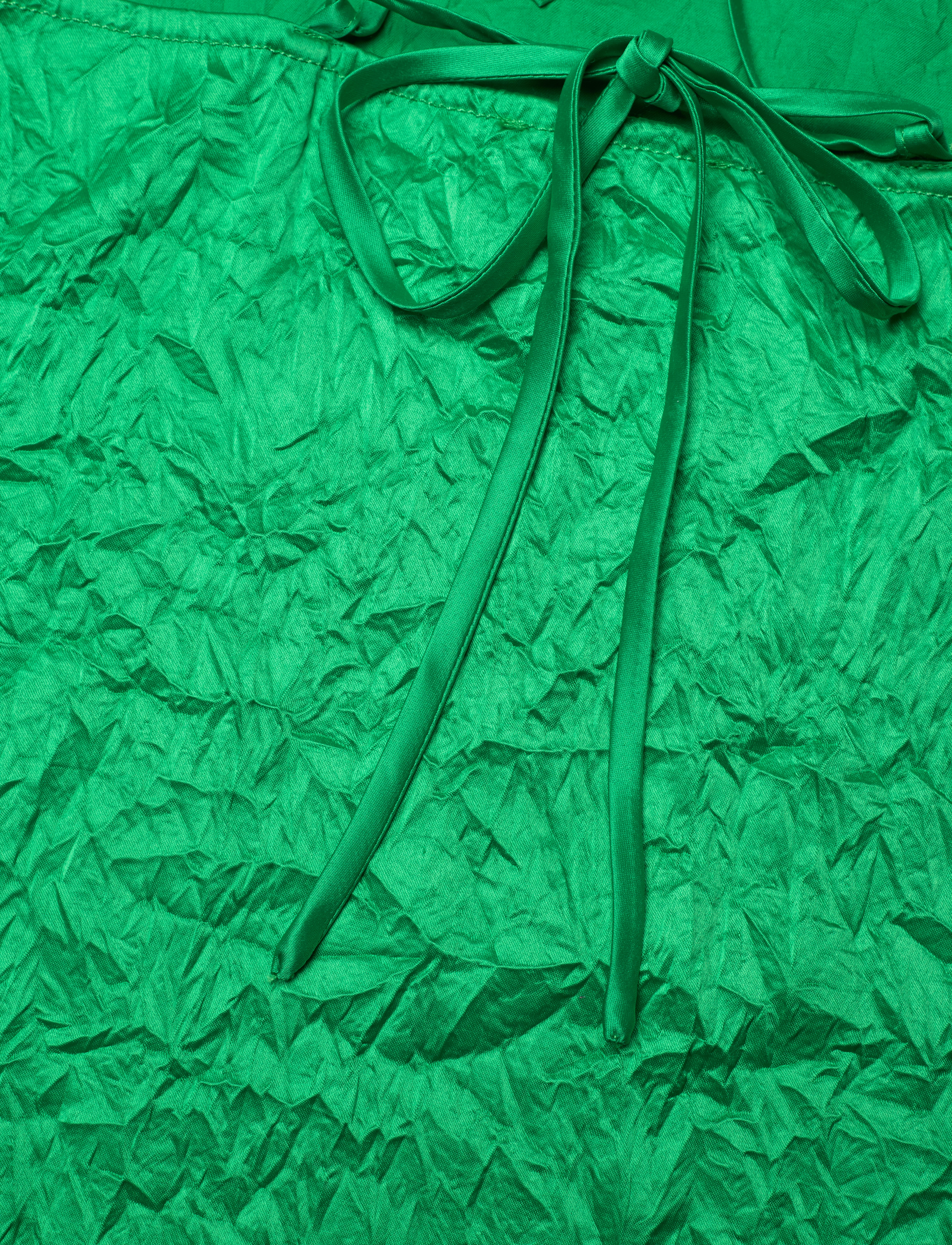 Ganni - Crinkled Satin - sukienki na ramiączkach - bright green - 5