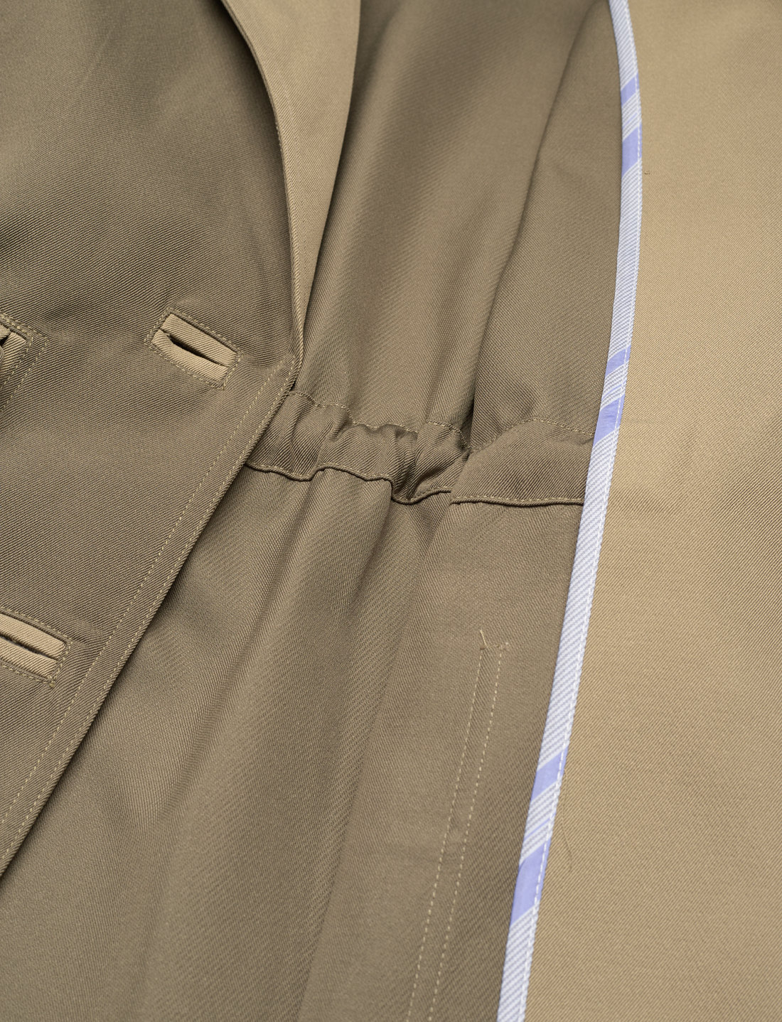 Ganni Heavy Twill Jacket 197.50 . Achetez des Vestes