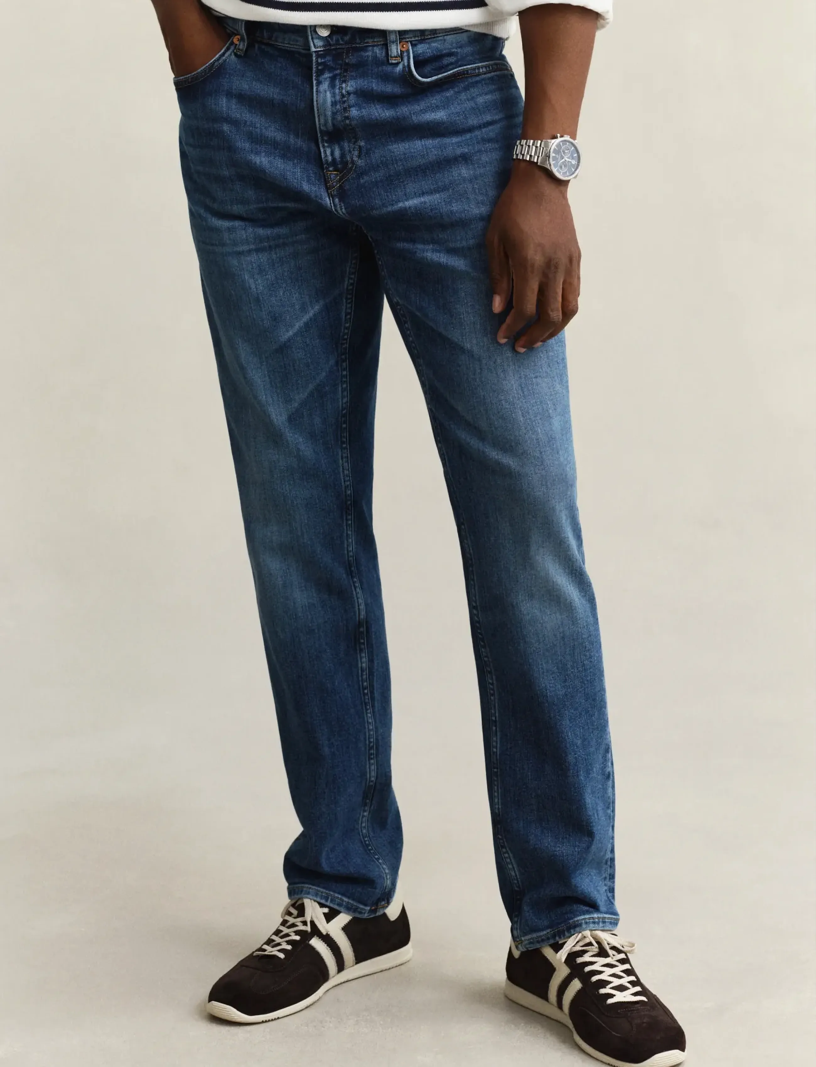 Gant - REG GANT JEANS - regular jeans - mid blue broken in - 4