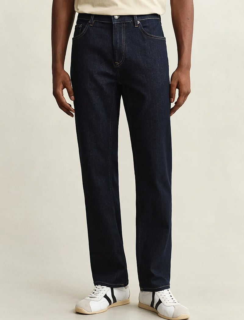 GANT - REG CLEAN WASH GANT JEANS - slim jeans - dark blue - 4