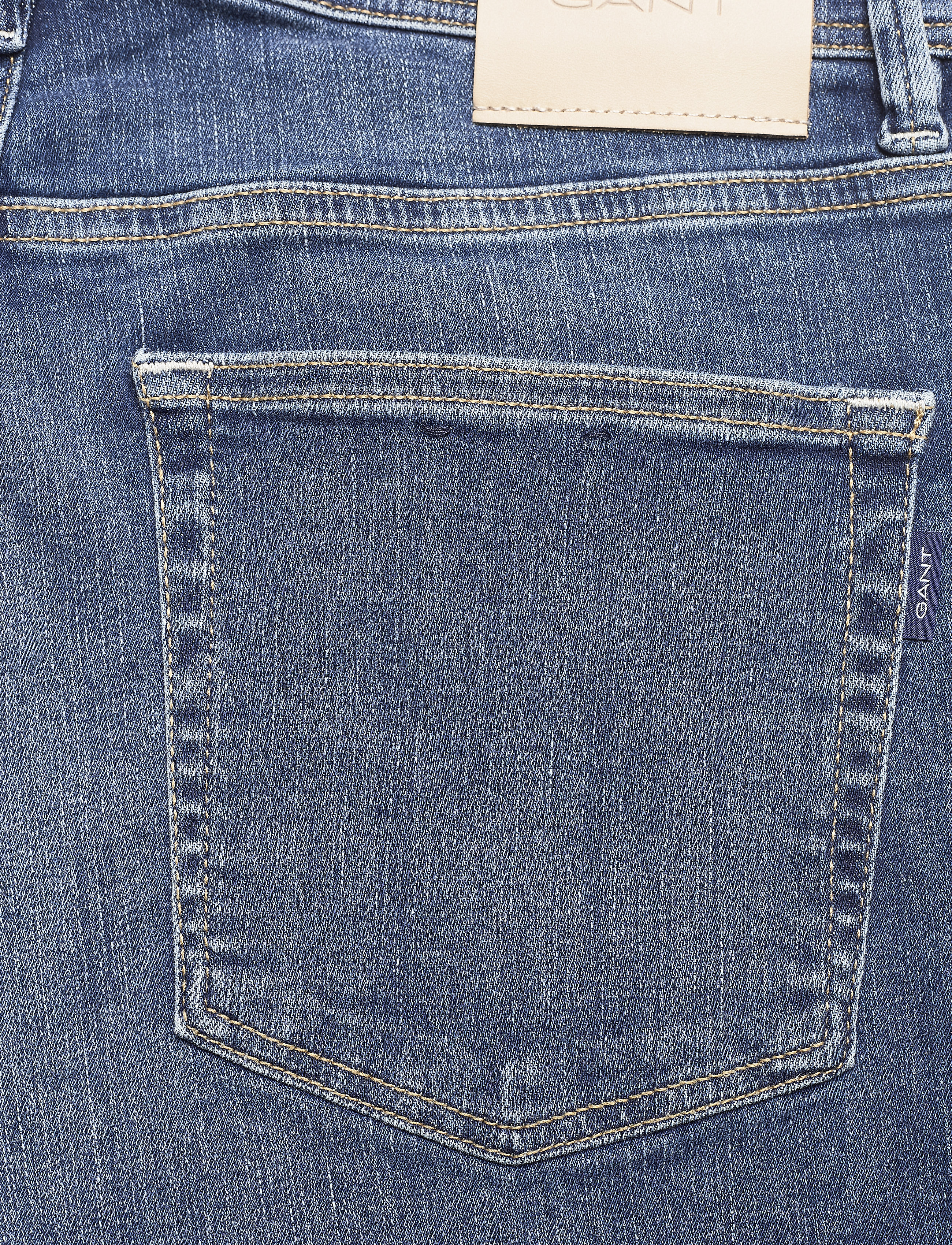 GANT - MAXEN ACTIVE-RECOVER JEANS - mid blue broken in - 5