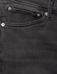 GANT - MAXEN ACTIVE-RECOVER BLK JEANS - slim jeans - black worn in - 2