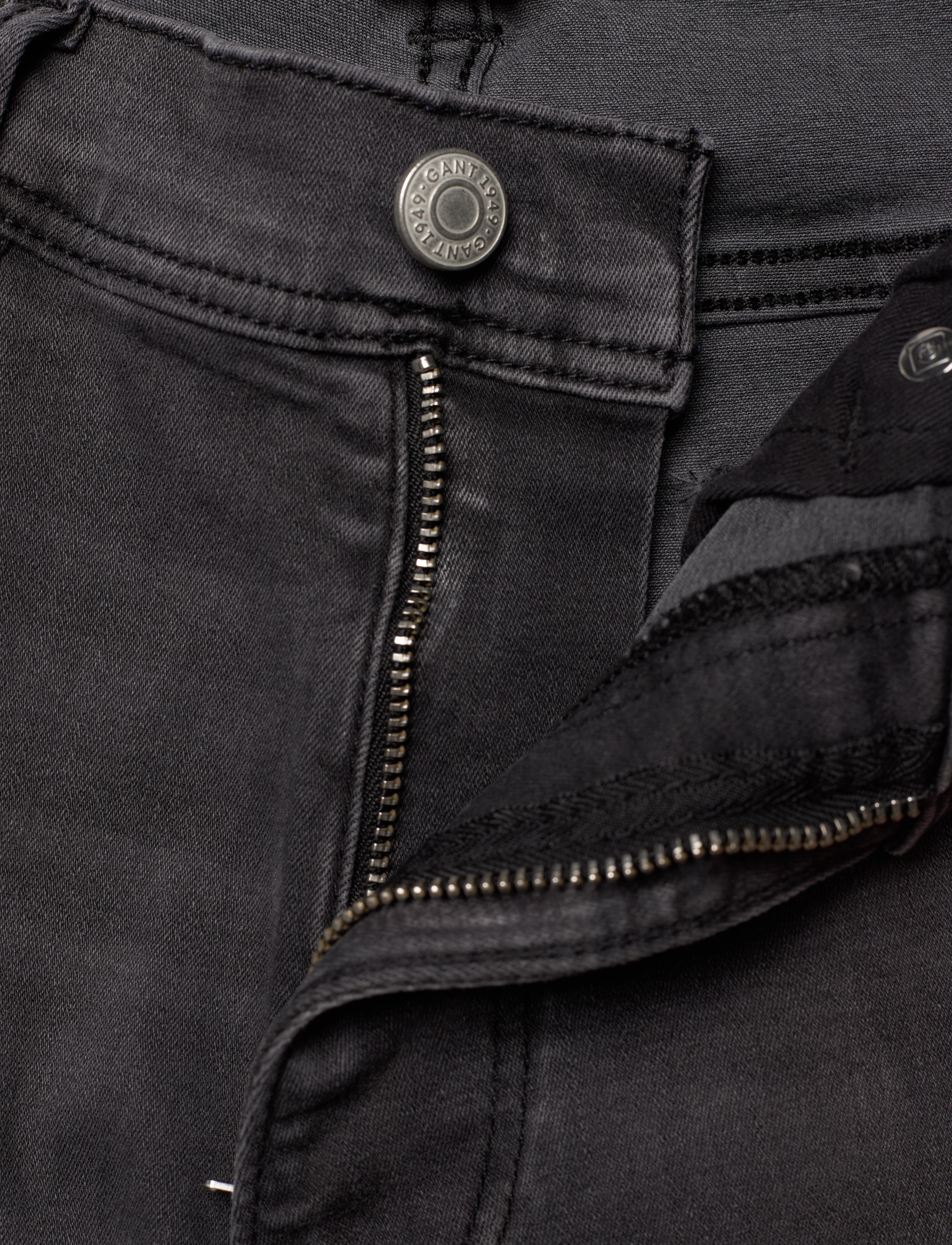 GANT - MAXEN ACTIVE-RECOVER BLK JEANS - black worn in - 4