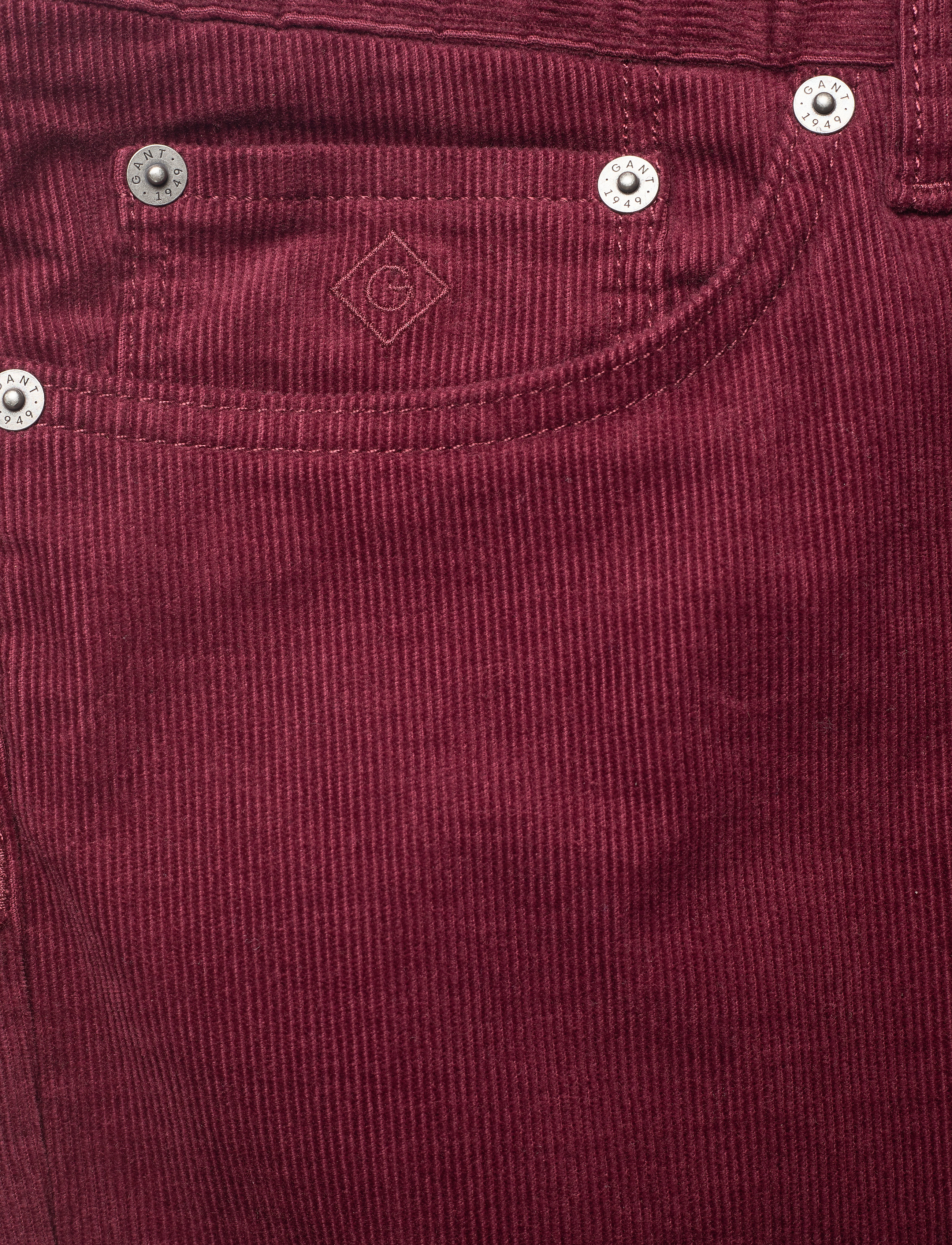 GANT - D1. SLIM CORD JEANS - port red - 2