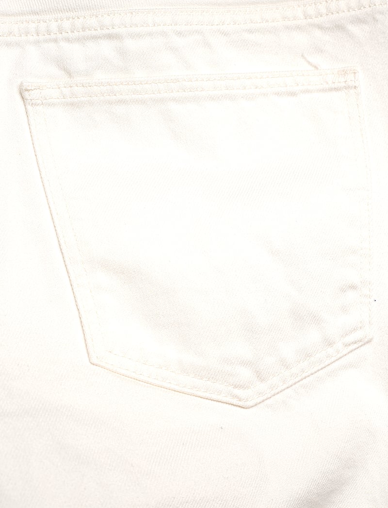 GANT - WHITE STRAIGHT JEANS - loose jeans - eggshell - 4