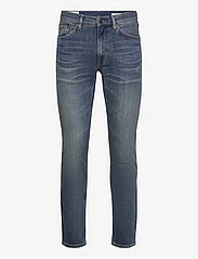 GANT - SLIM ARCHIVE WASH JEANS - slim fit jeans - semi light blue archive - 0
