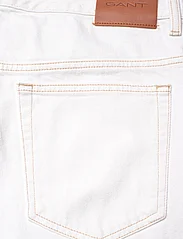GANT - WHITE LOOSE FIT JEANS - loose jeans - eggshell - 4