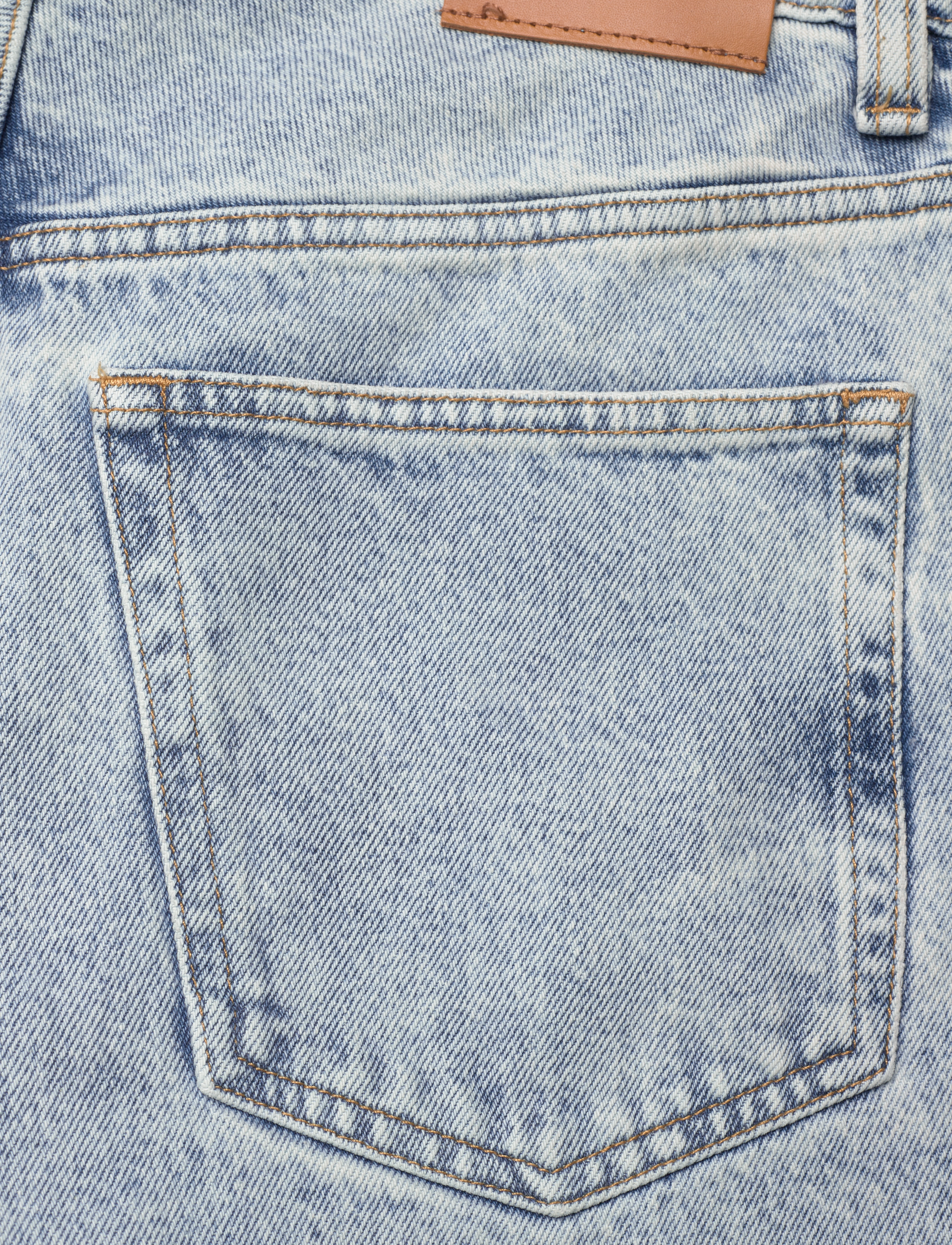 GANT - LIGHT WASH DENIM JEAN - light blue - 4